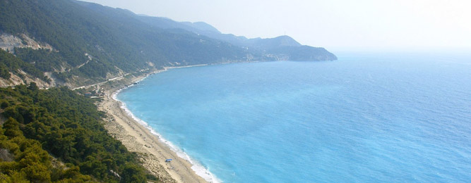 Pefkoulia Strand